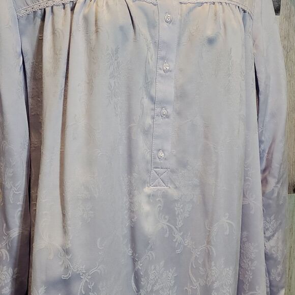 Adonna Sz M Lavender Embossed Floral Comfy Soft Long Sleeve Gown Pajamas 624 - Picture 5 of 9